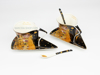 GUSTAV KLIMT - set trikotnih skodelic, krožnikov in žličk okrogli črn